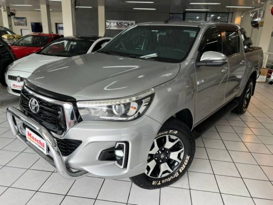 TOYOTA HILUX 2.8 SRX 4X4 CD 16V DIESEL 4P AUTOMÁTICO